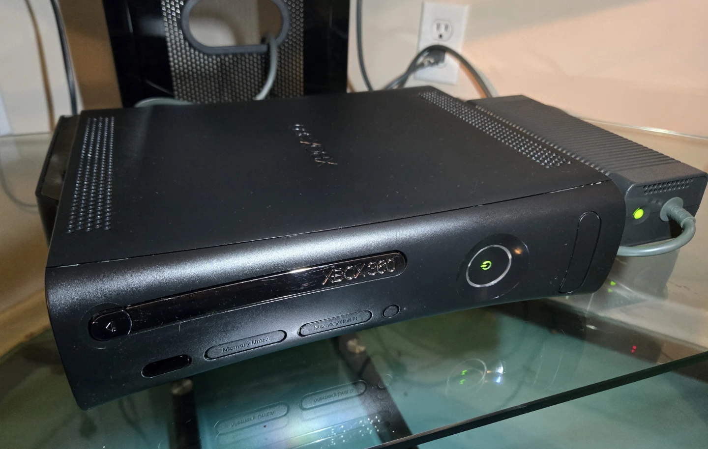 Xbox 360 Elite CLEAN + READY TO PLAY. - photo 2