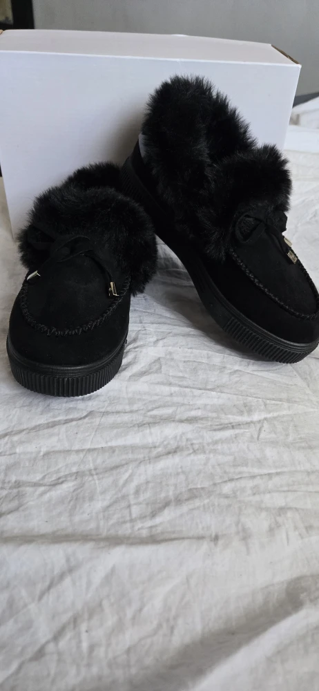Fur Shoes women size 39 brand new - photo 3