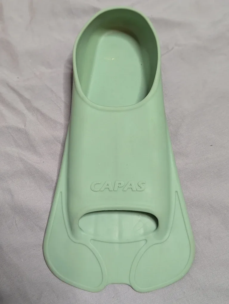 Speedo XL Swim Fins (Size 12-13) image indicator(7)