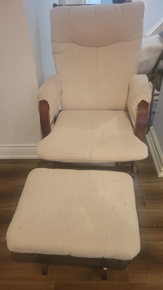 Rocking chair/ Glider