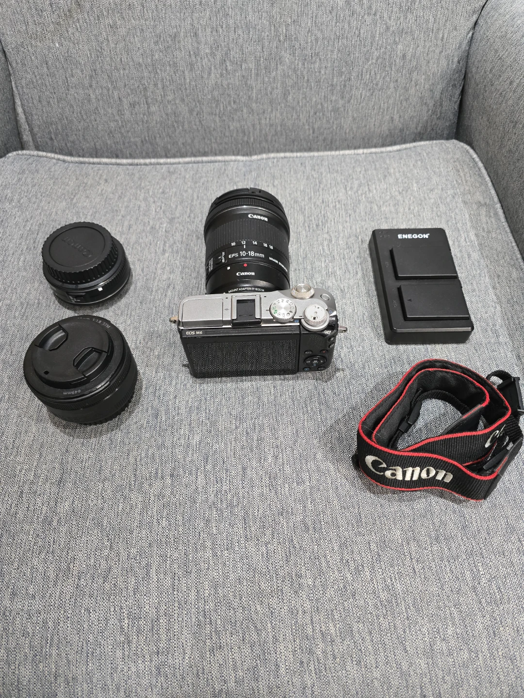 Canon EOS M6 Camera with Lenses & Accessories - photo 2