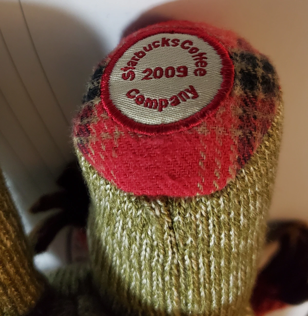 2009 Starbucks Christmas Bearista (10")($15 Firm) - photo 4
