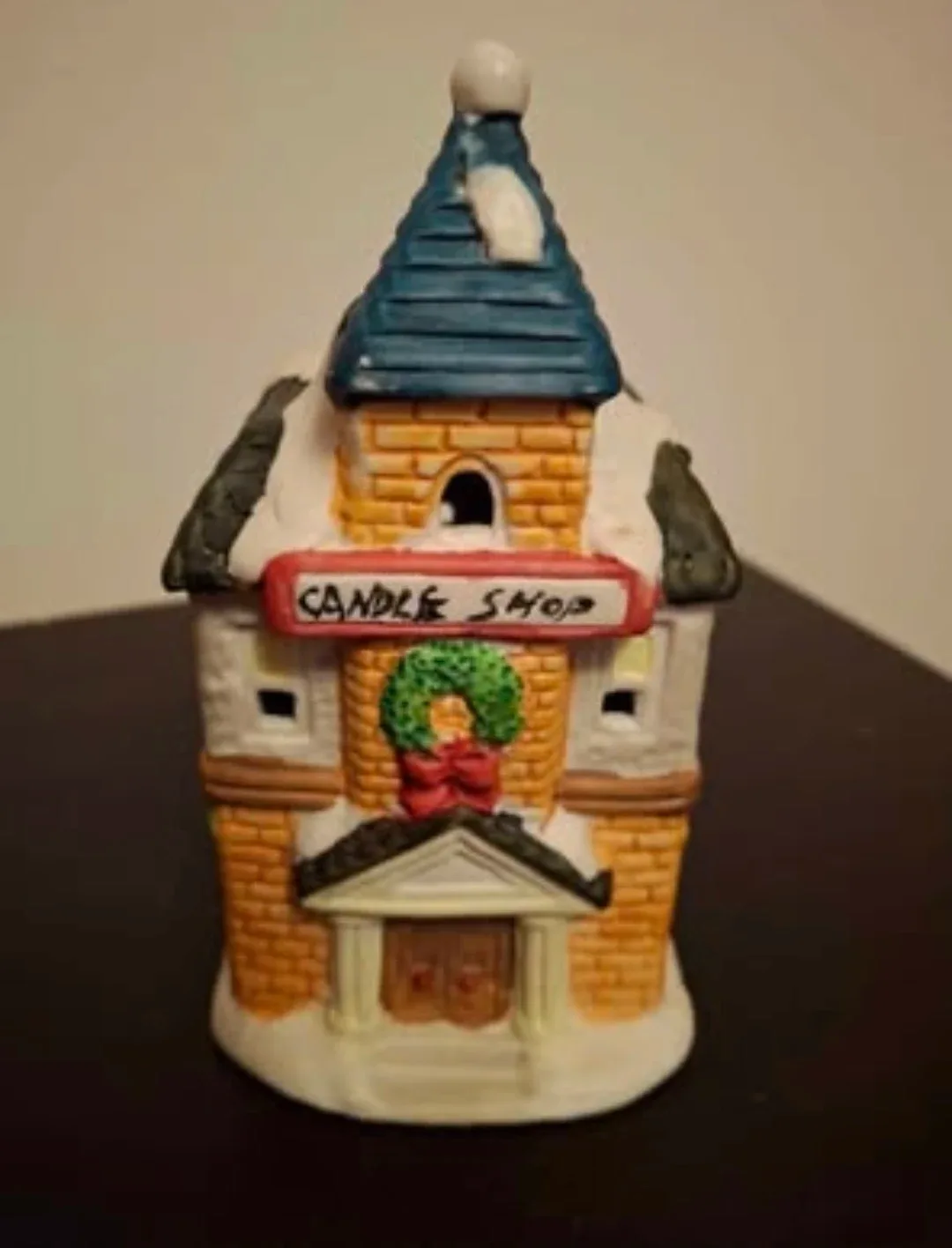 Collectible Christmas Village Pieces image indicator(5)