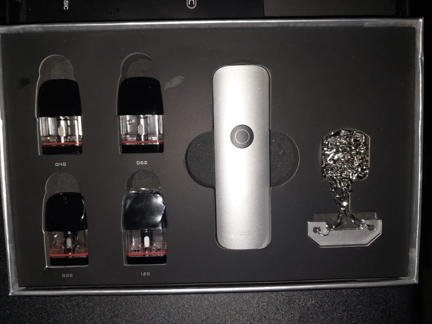 Uwell Caliburn G4 Classic Vape - Used image indicator(3)