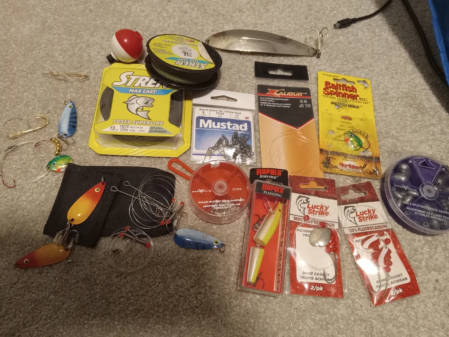 Fishing Tackle Lot: Stren Line, Lucky Strike & More! image indicator(2)