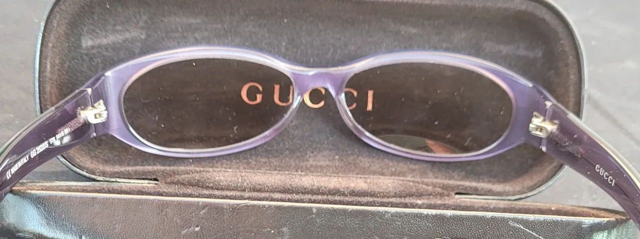 GUCCI WOMENS SUN GLASSES $150 GENUINE image indicator(2)