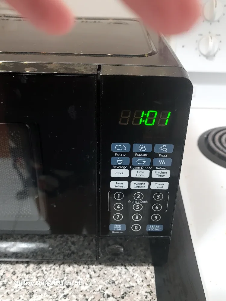 Sunbeam Black Microwave image indicator(5)