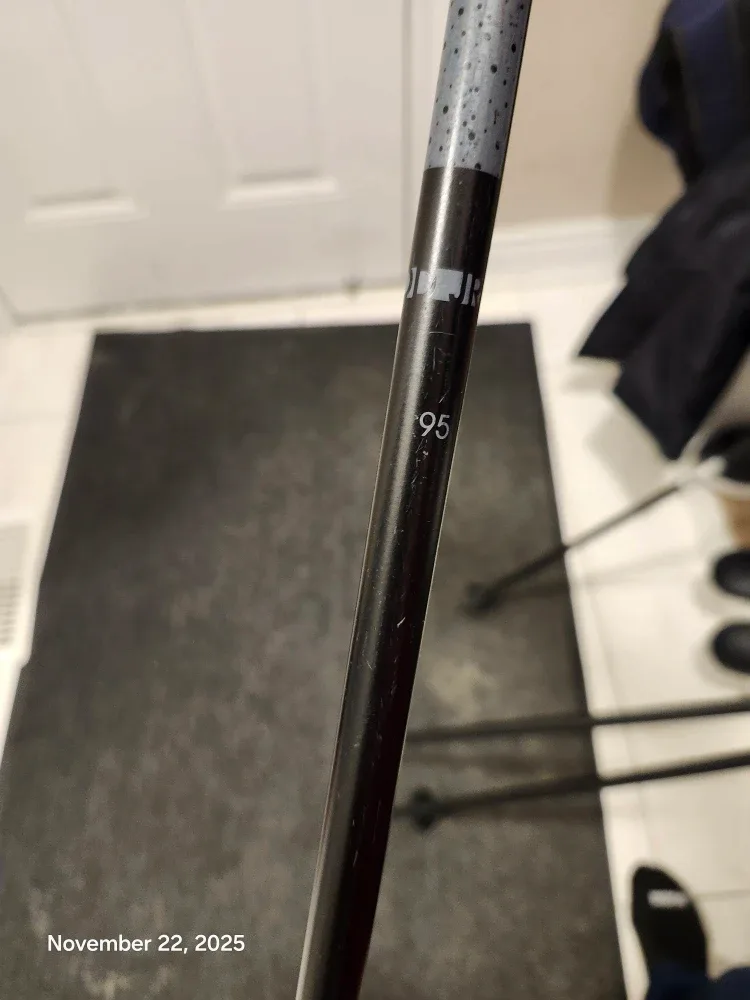 Used ELAN Ski Poles - 95 cm image indicator(4)