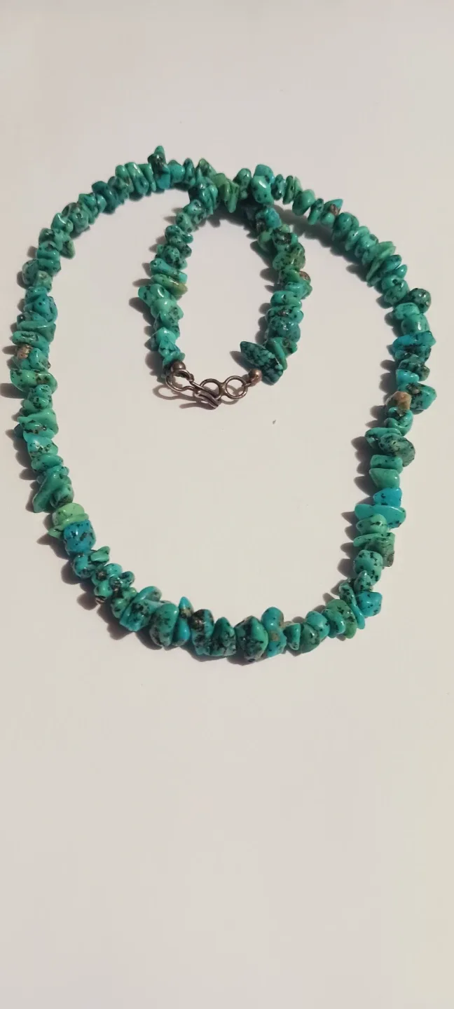 Gorgeous Genuine Turquoise Stone Necklace thumbnail