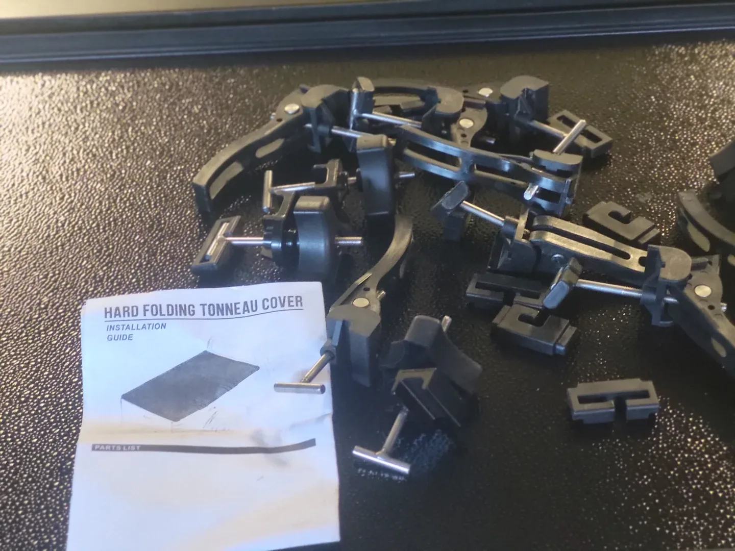 Hard Folding Tonneau Cover