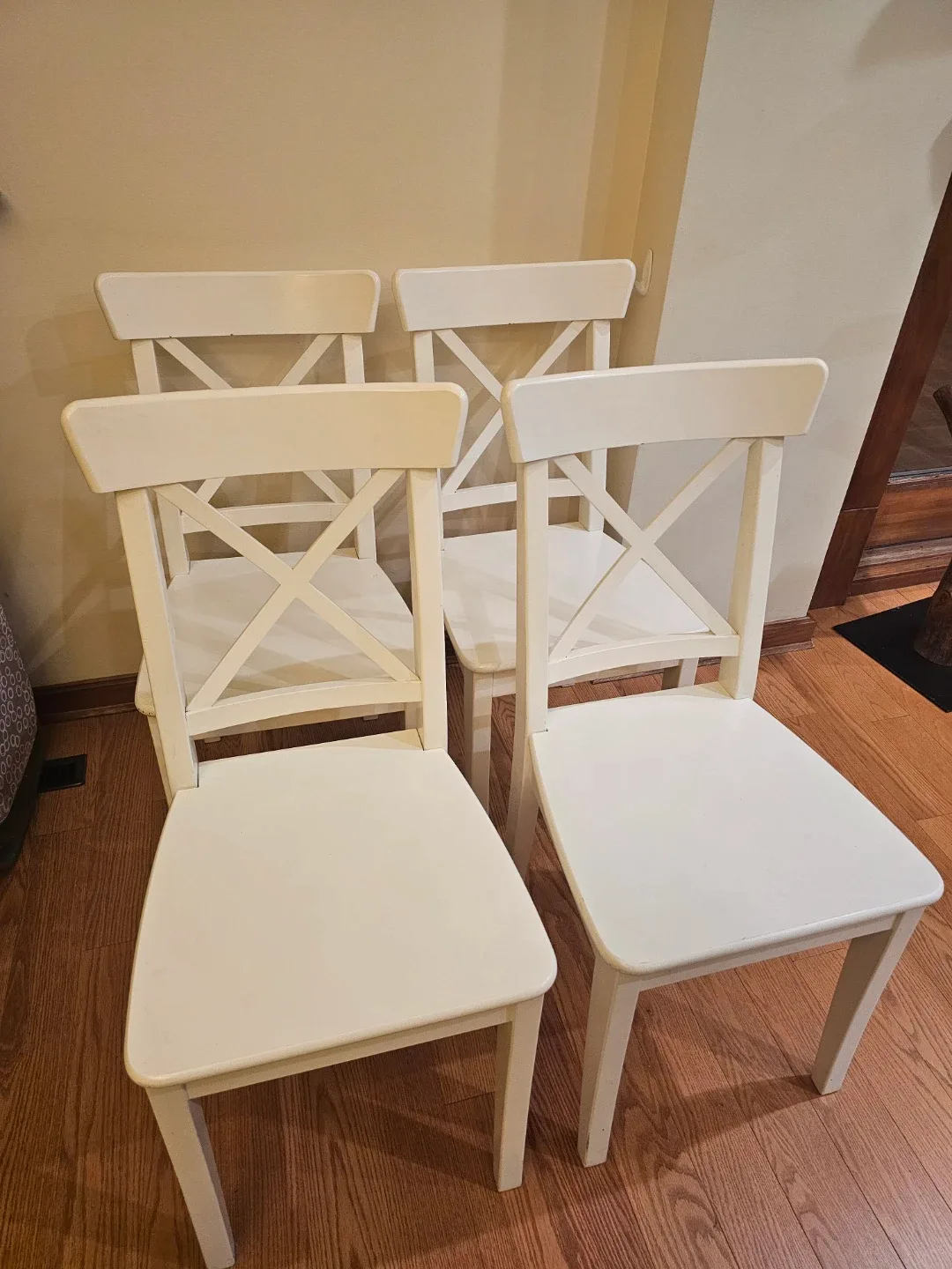 IKEA INGOLF White Chairs - Set of 4