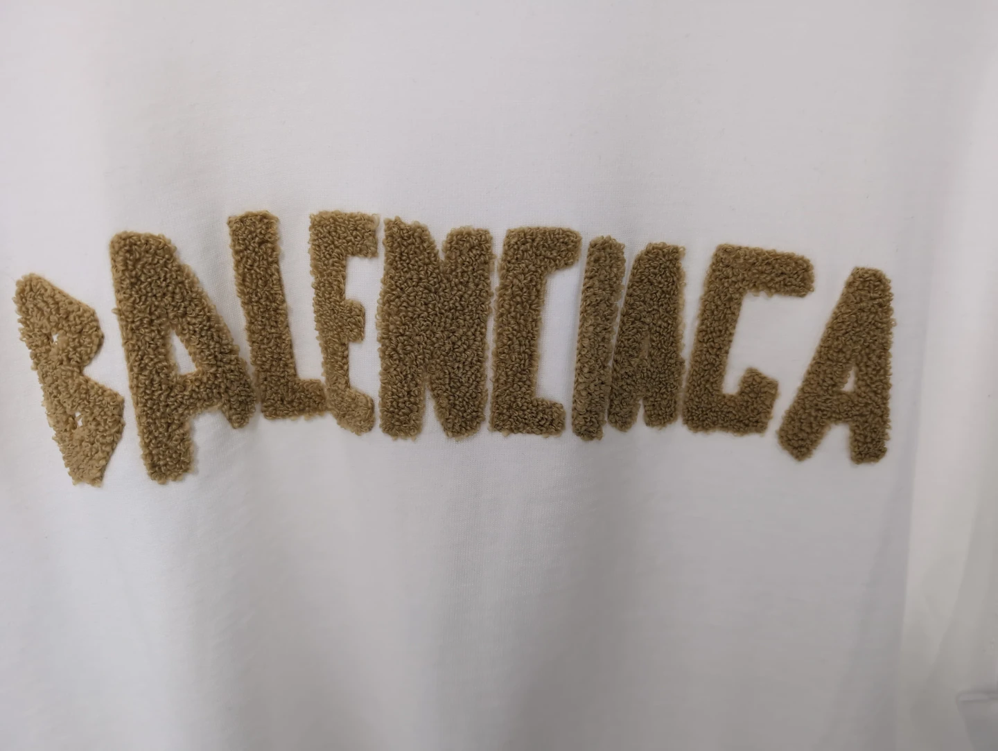 Balenciaga White T-Shirt - Size L - New with Tags! - photo 3