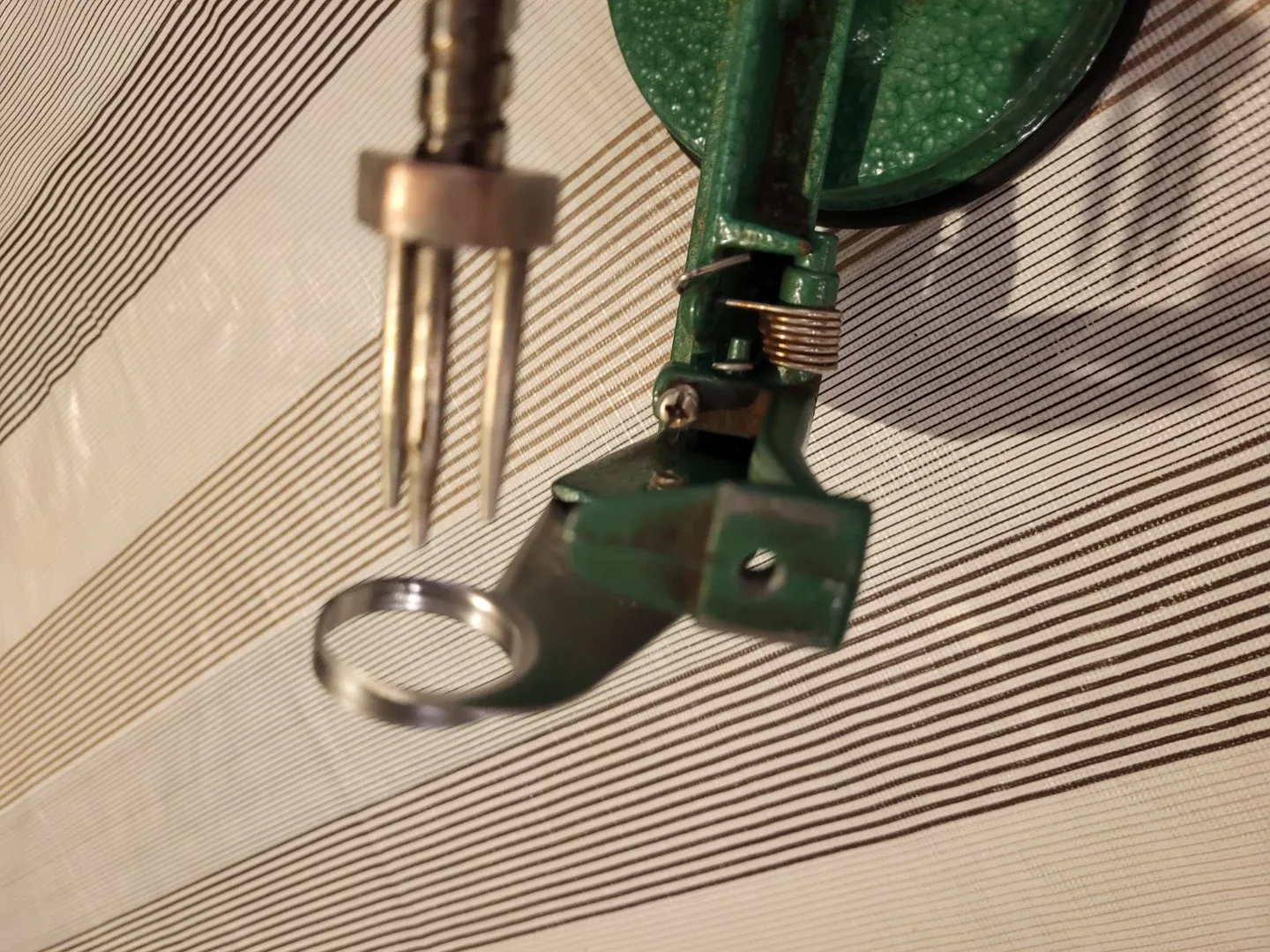 Green Apple Peeler and Core Remover- Peeler Missing image indicator(3)