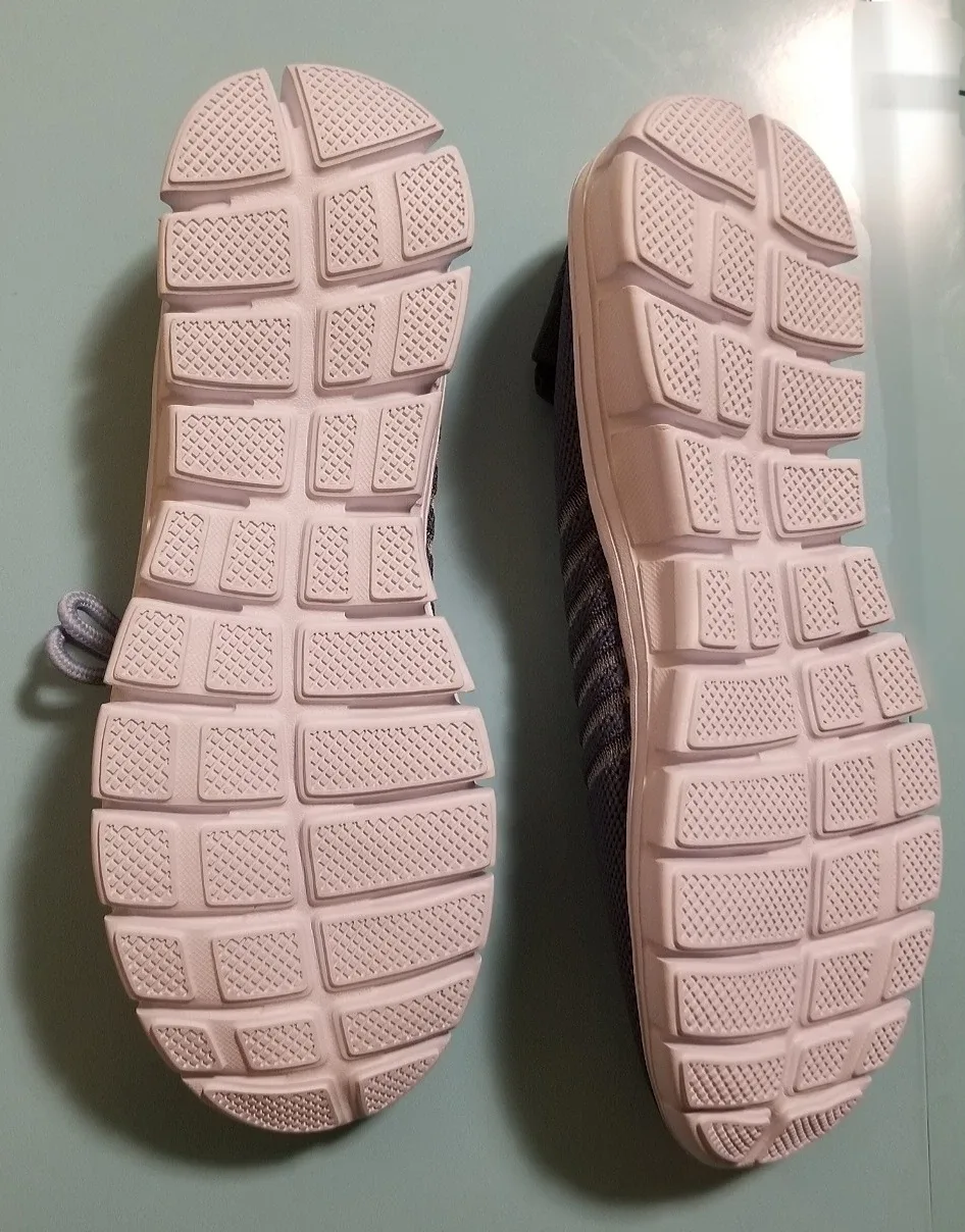 NWOT Women's Breathable Soft Mesh Sneakers image indicator(3)