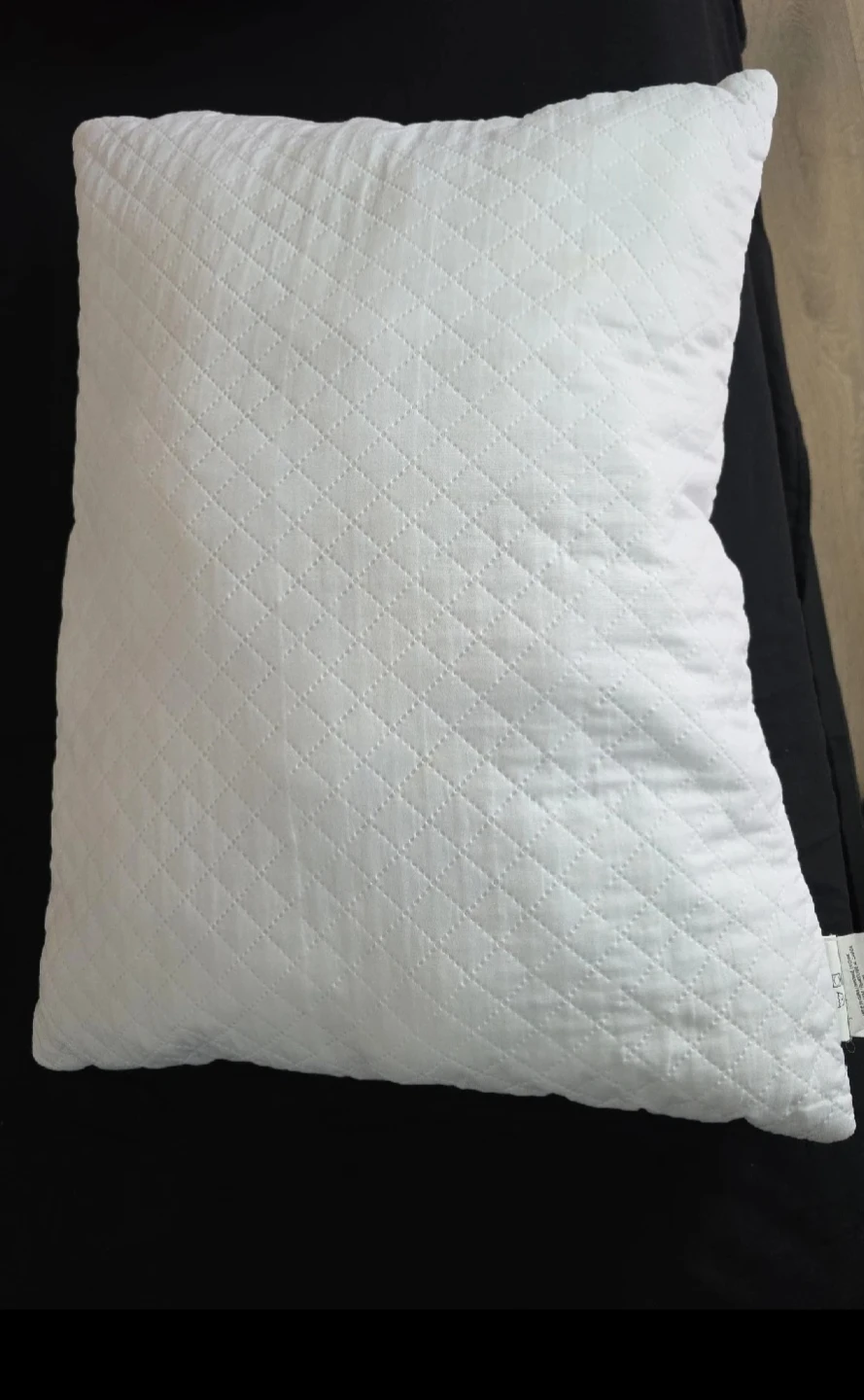 Combo Bed Pillows + 5 sets Bed sheets - photo 3