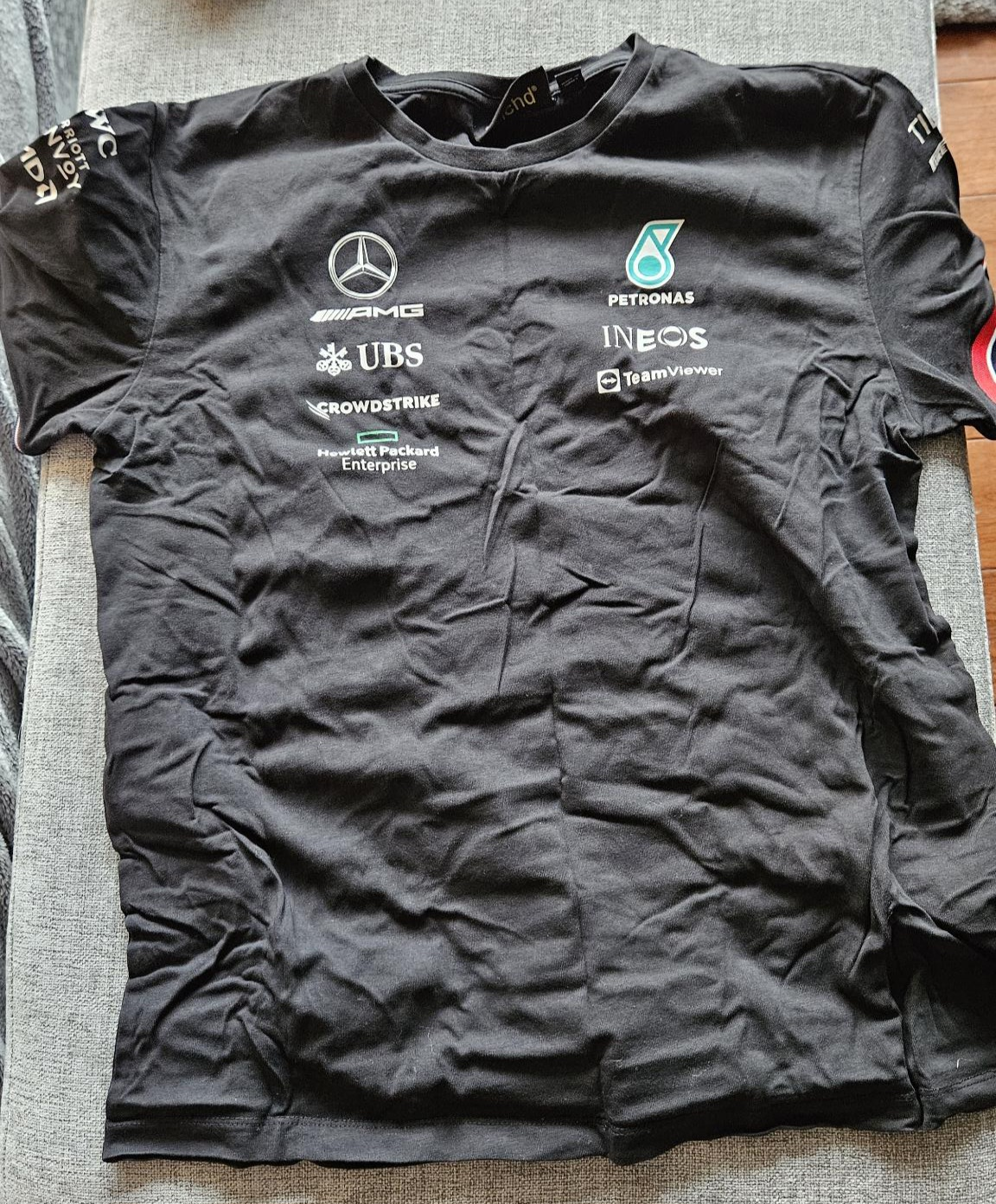 Mercedes AMG Petronas F1 Team Women's T-Shirt - Size L