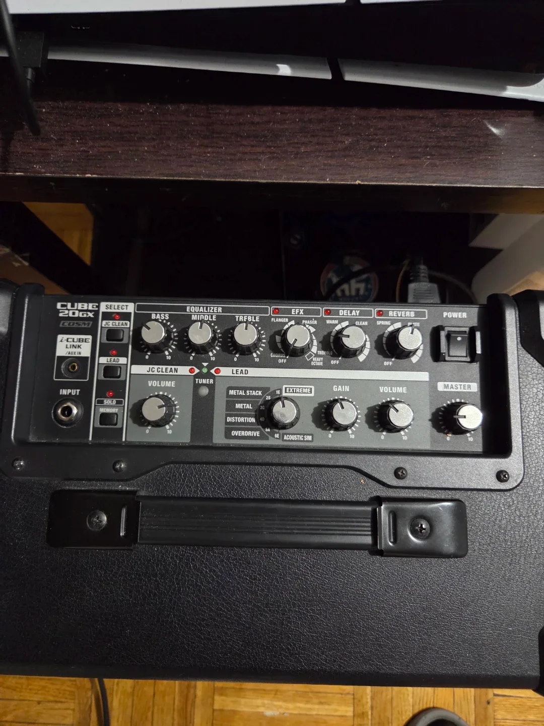 Roland Cube 20GX Guitar Amplifier image indicator(2)