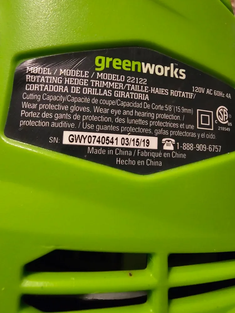 Greenworks 22122 Rotating Hedge Trimmer