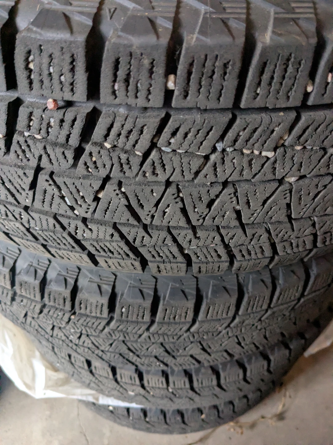 225 65 r17 Blizzak Winter Tires for sale 780 884 7800 - photo 2