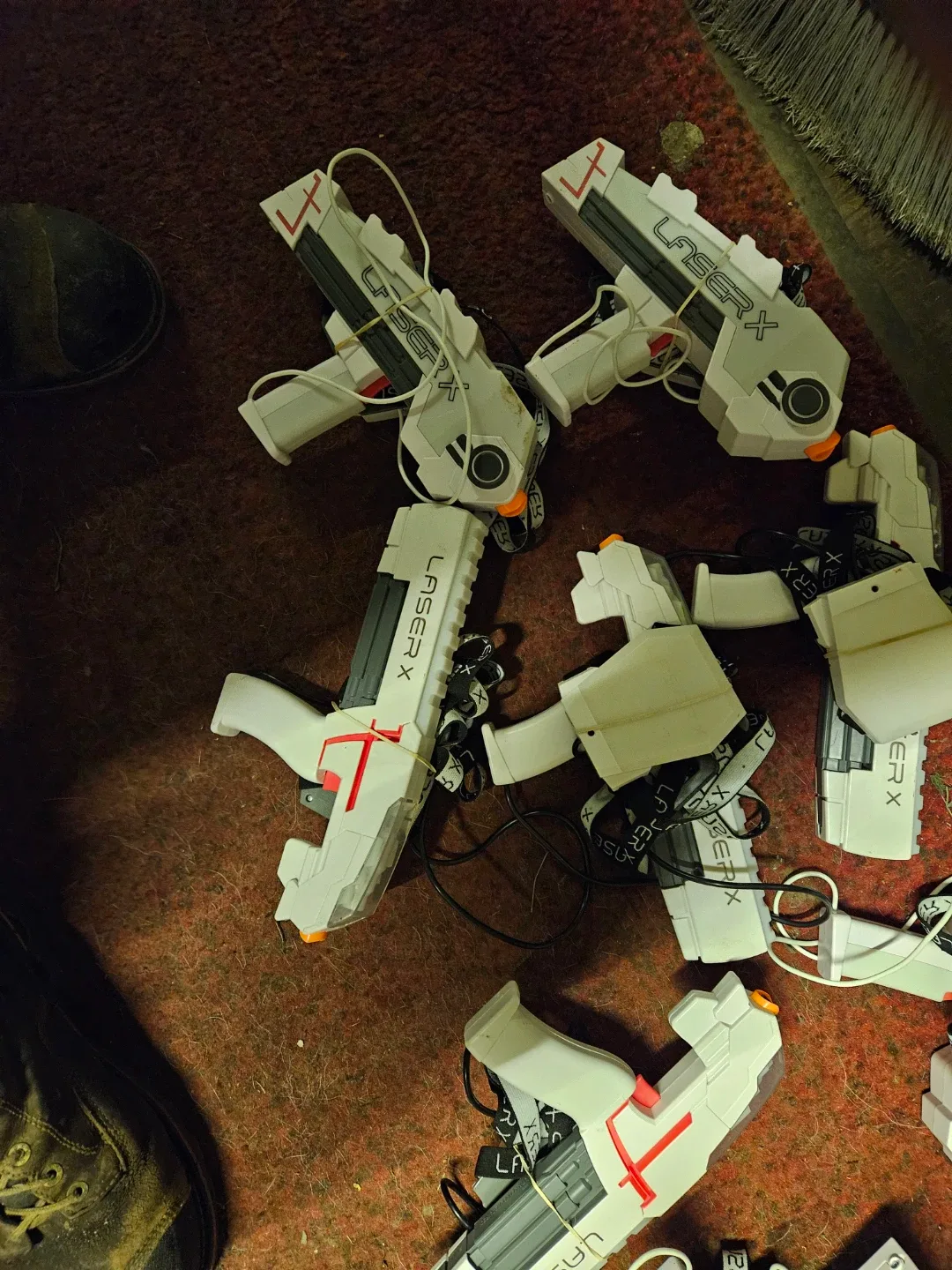 8 Laser X Laser Tag Set image indicator(2)