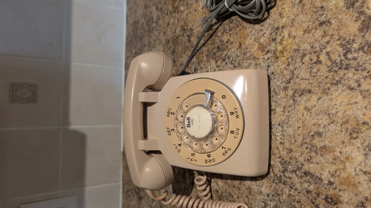 Vintage Bell Rotary Phone image indicator(3)
