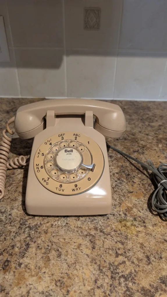 Vintage Bell Rotary Phone image indicator(4)