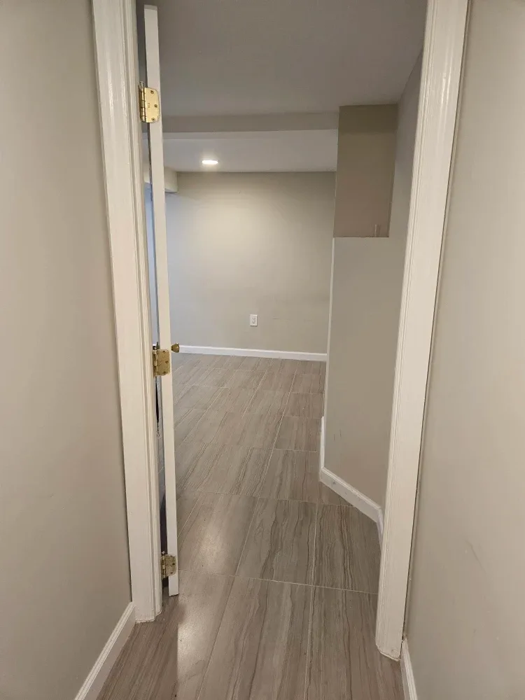 Apartment for rent image indicator(6)