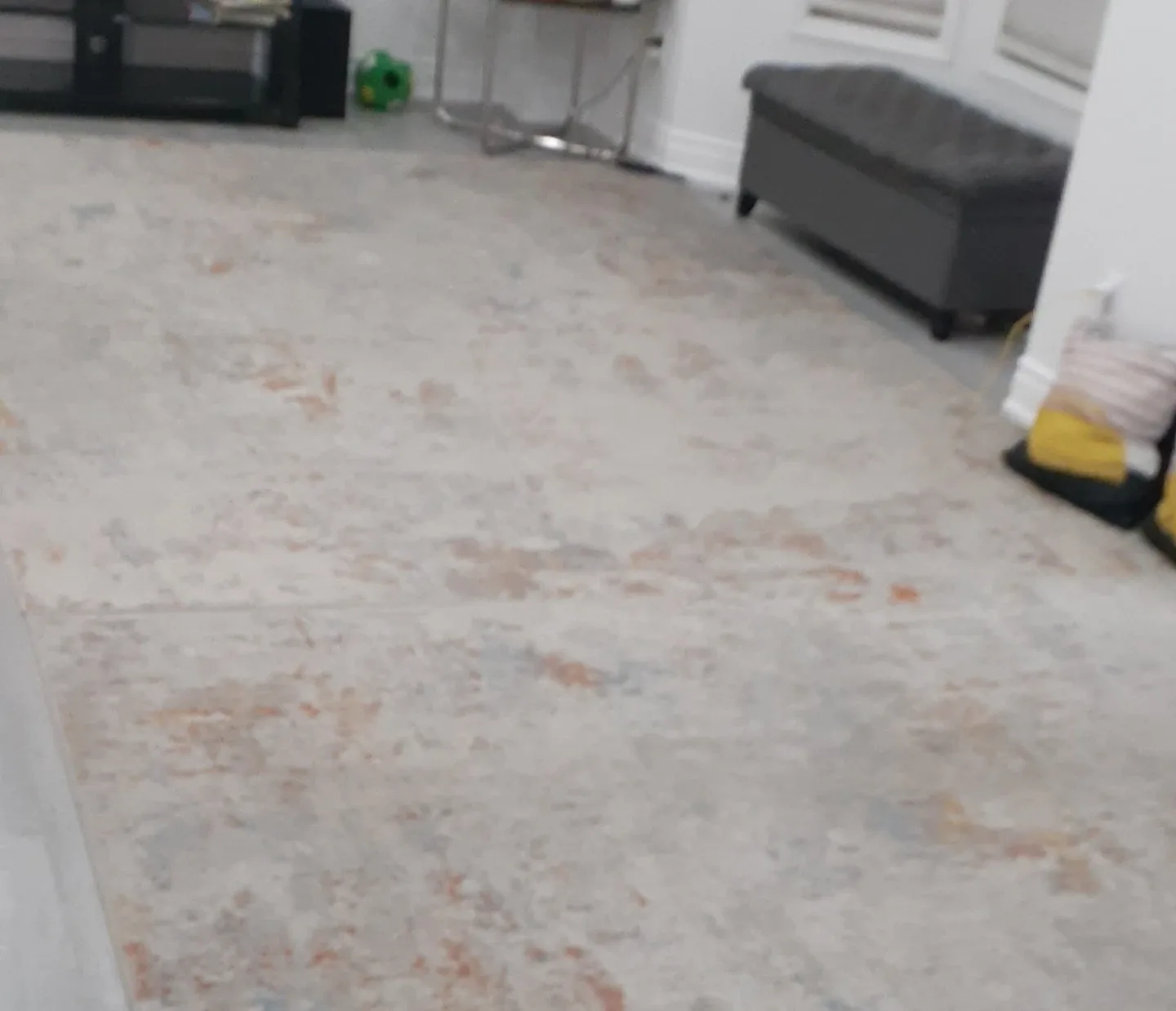 Area Rug - Neutral Tones size 8 ft x 11 ft image indicator(2)