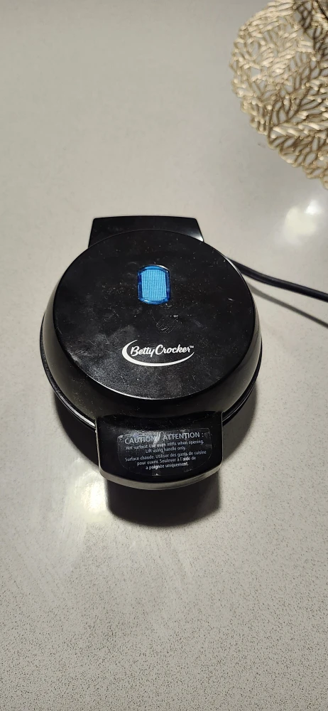 Betty Crocker Personal Waffle Maker