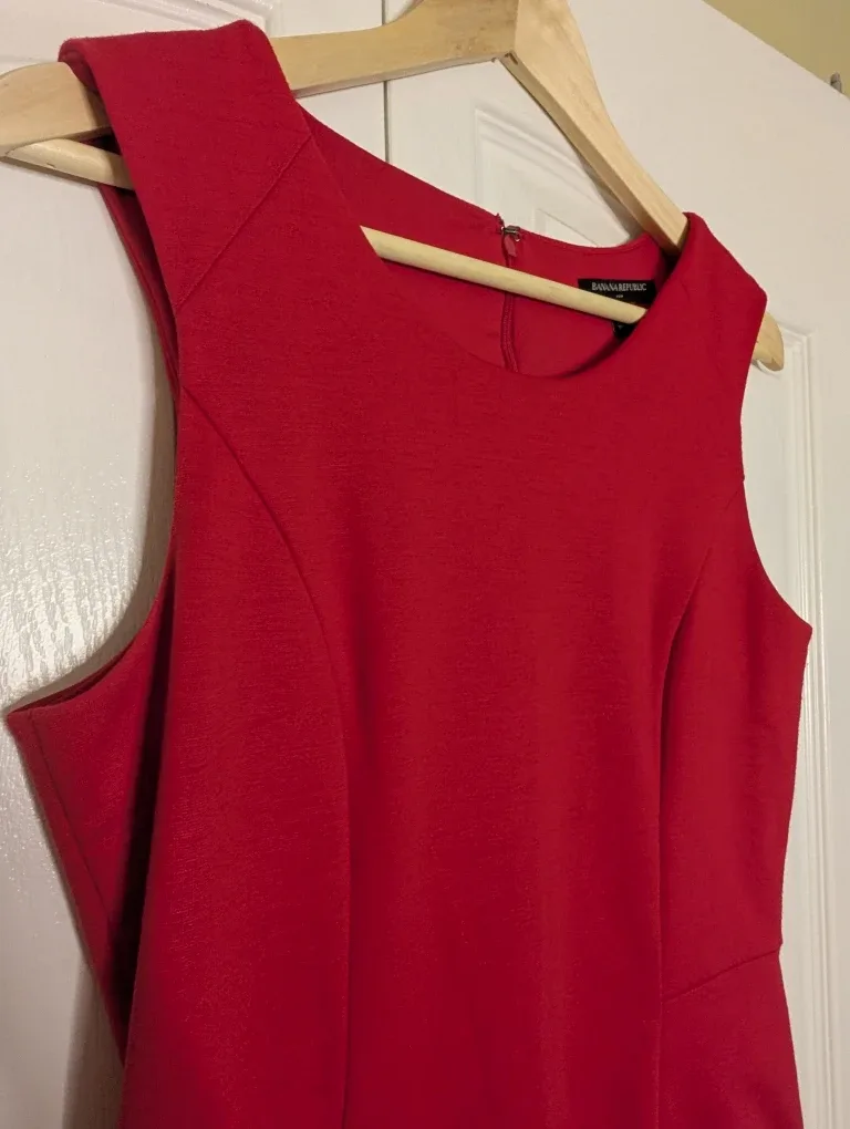 Banana Republic Red Dress - Size 8 image indicator(2)