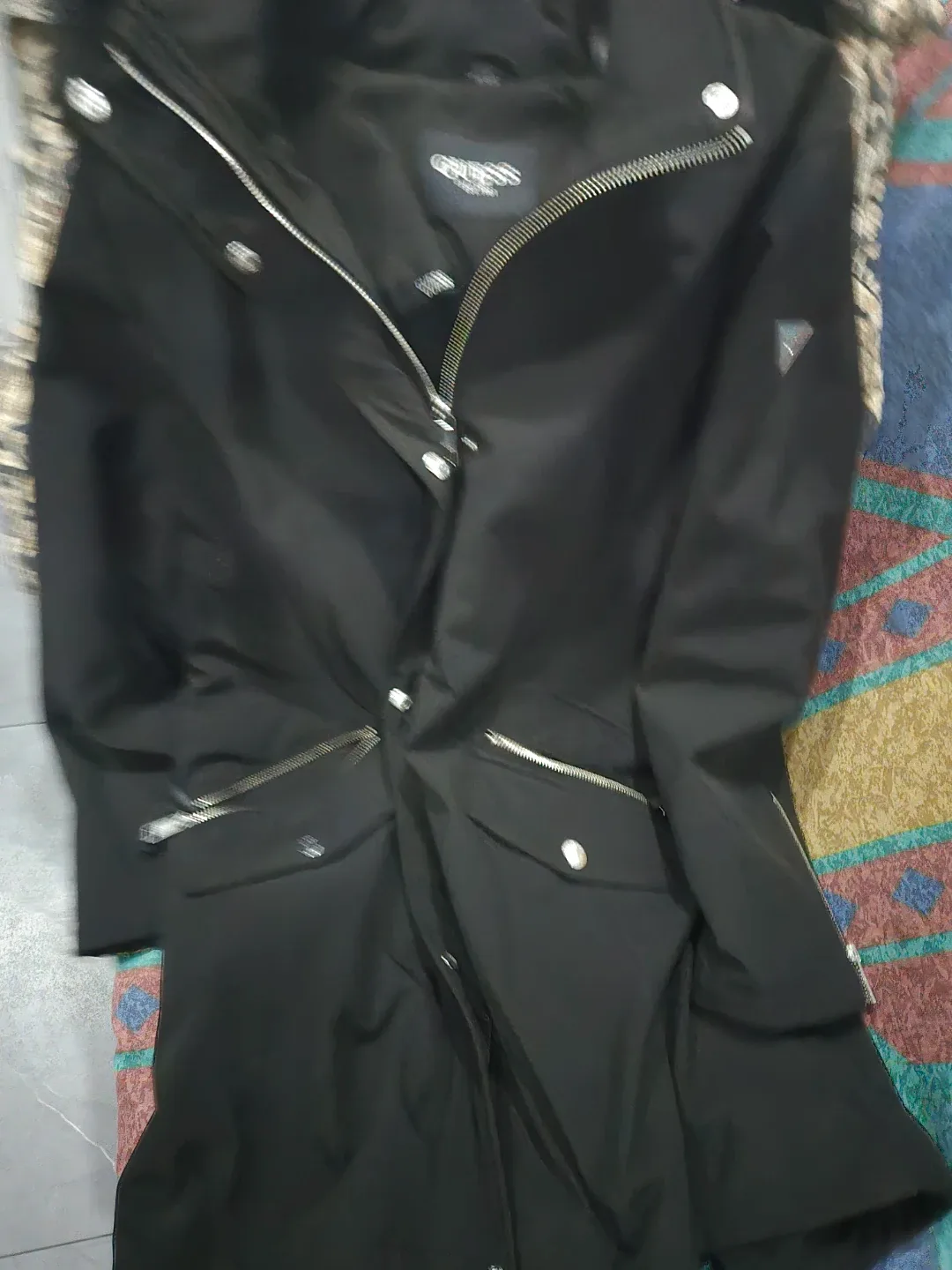 Guess Black Winter Coat image indicator(3)