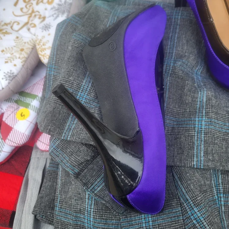 Forever Selected by Paula Abdul Heels - Size 8 image indicator(2)