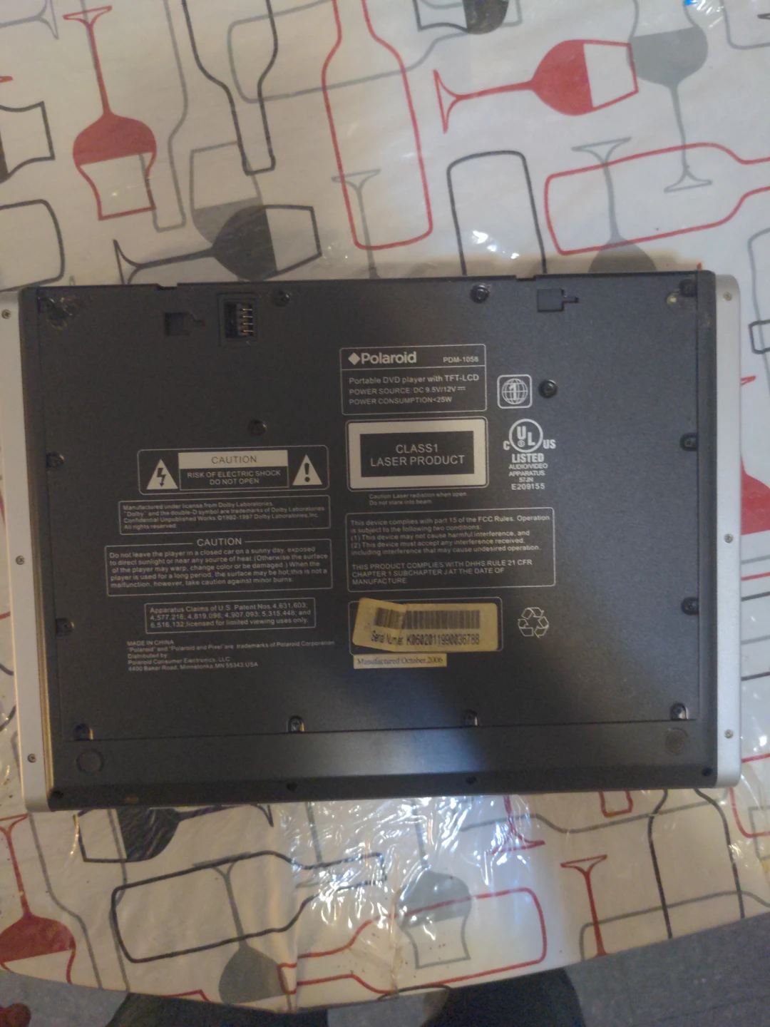 Polaroid PDM-1056 Portable DVD Player