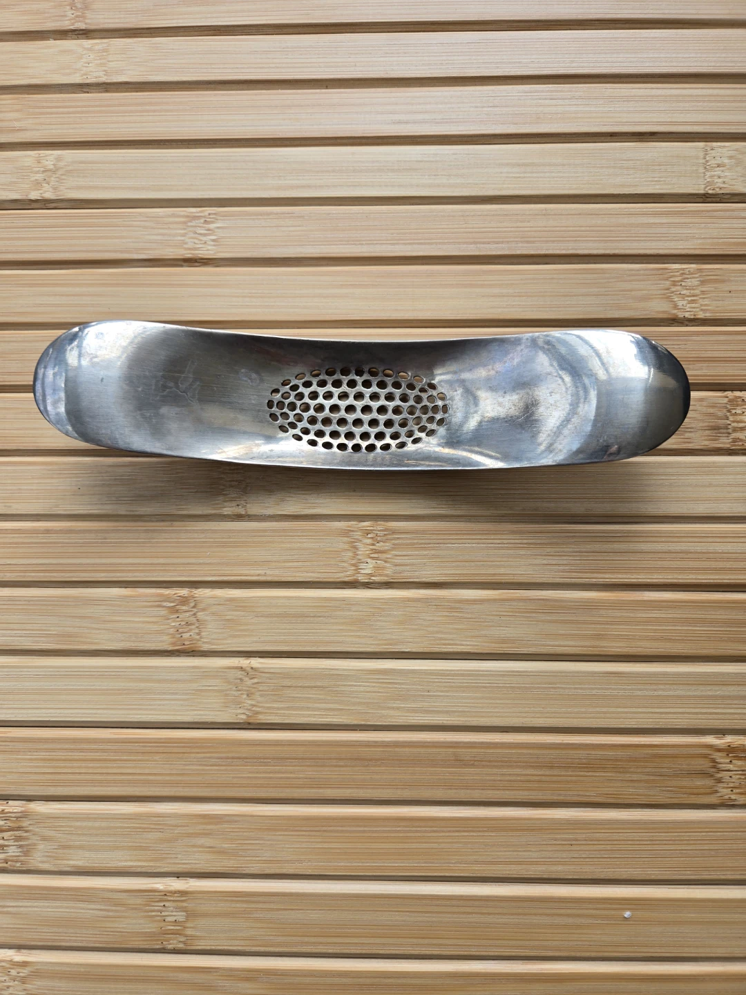 Joseph Joseph Rocker Garlic Crusher - photo 2