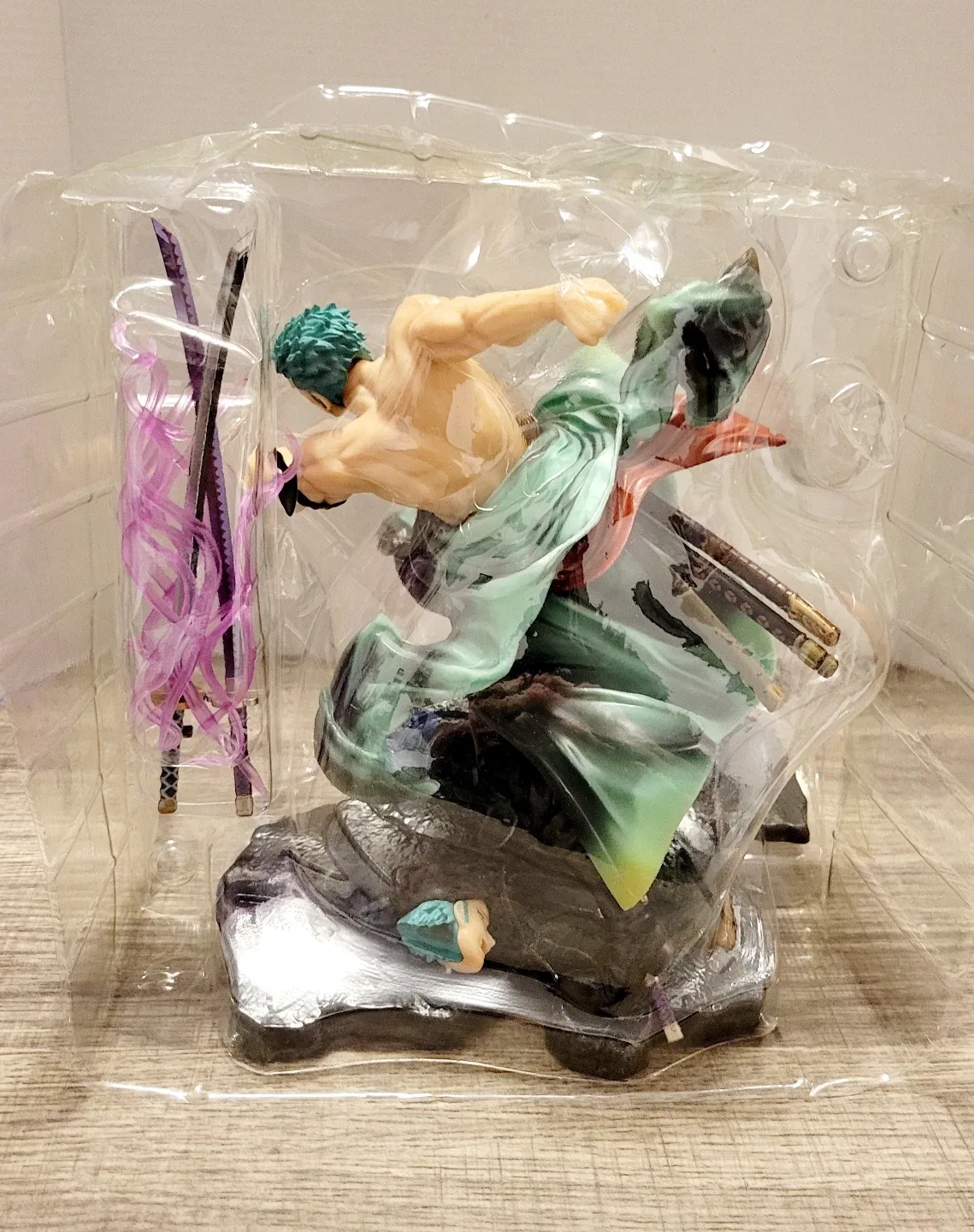 One Piece Zoro Figure Brand new image indicator(2)