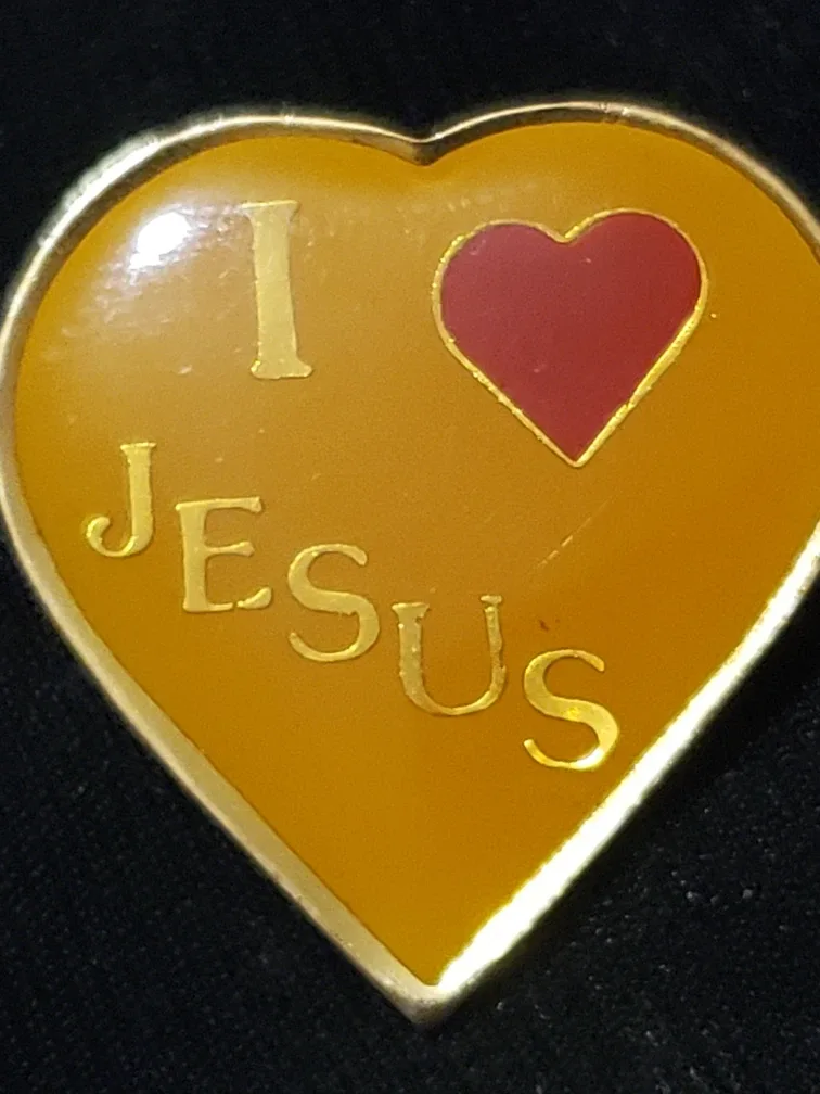 Heart Shaped "I Love Jesus" Pin