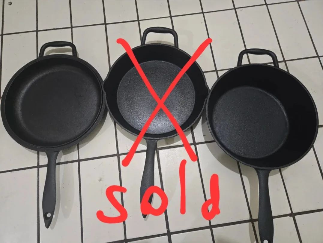 Cast Iron Skillet set thumbnail