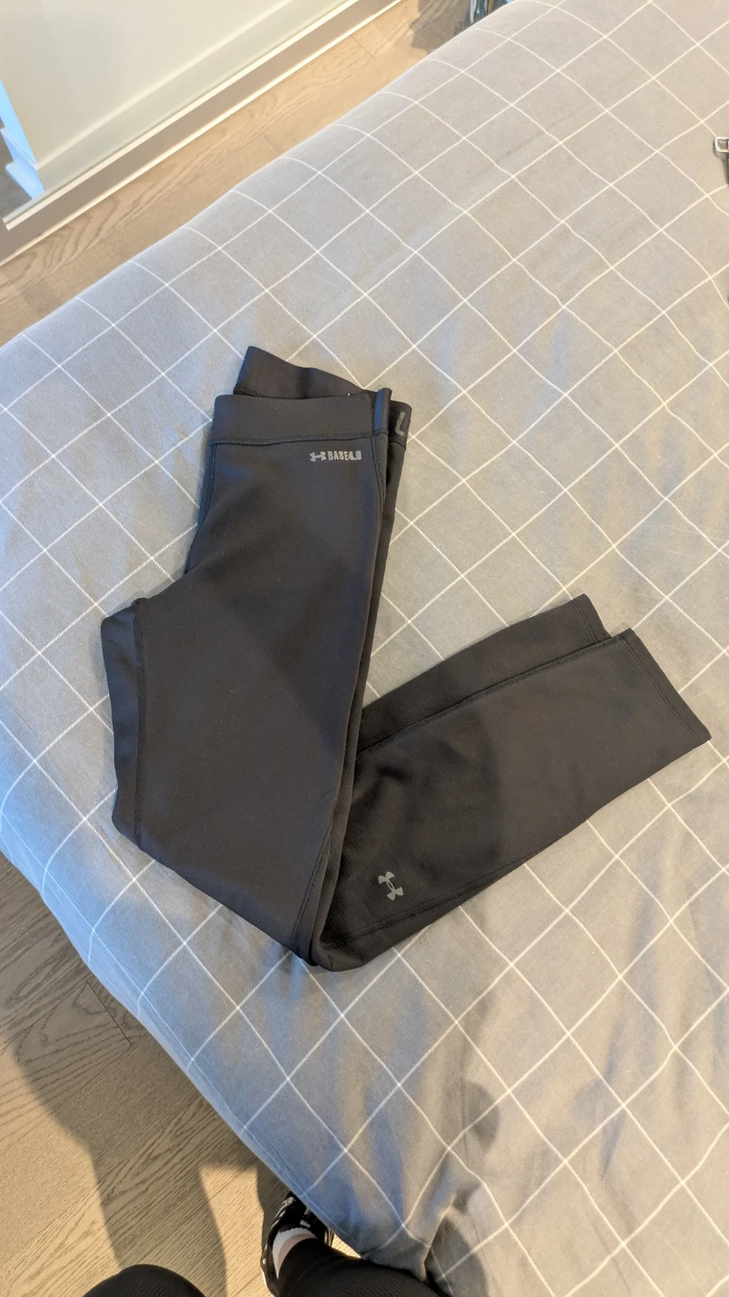Under Armour Base 4.0 Leggings - Size Medium - photo 5