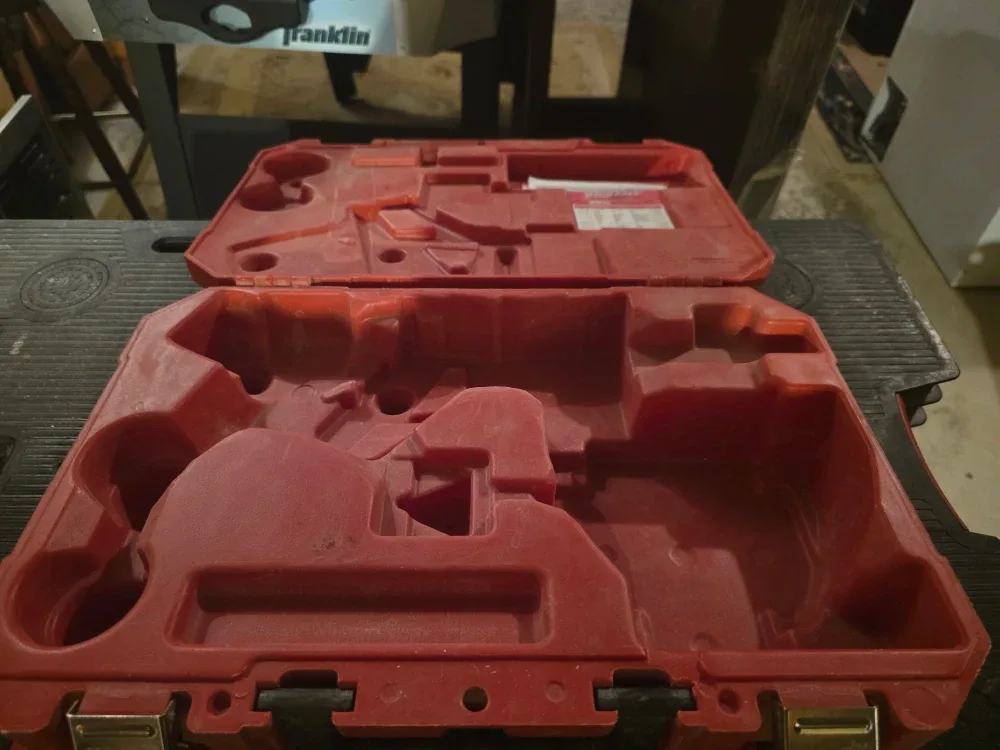 Milwaukee 2420-22 12V Hackzall Recip Saw Kit Case image indicator(3)