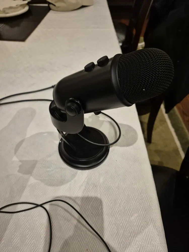 Blue Yeti Blackout Microphone