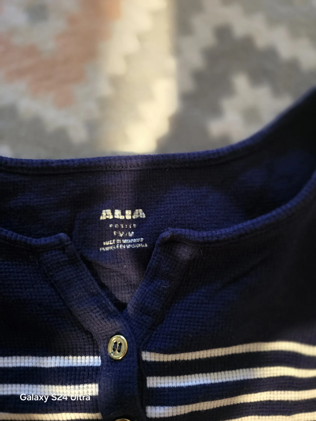 Alia Petite Striped Long Sleeve Top - Size P/M - photo 2