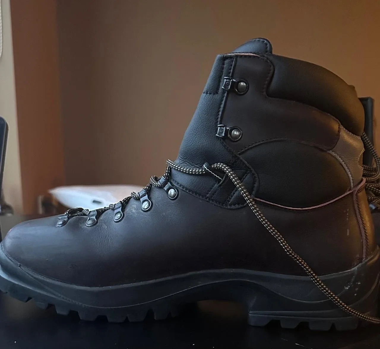 Scarpa Hiking Boots - Size 48 EU / 14 US image indicator(2)