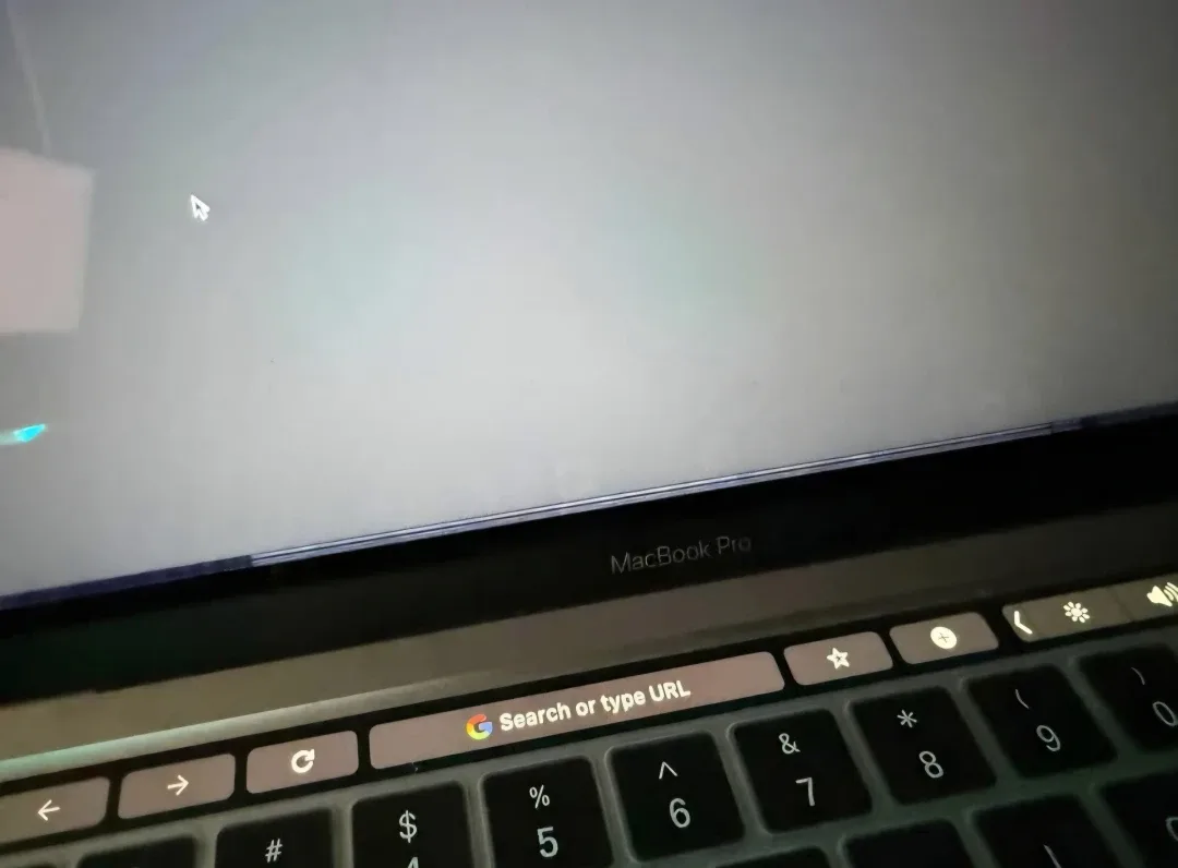 Mac book pro 13inch M1 image indicator(3)