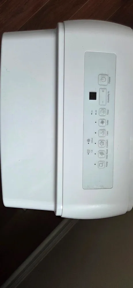 Insignia 50-Pint Dehumidifier with Pump image indicator(2)