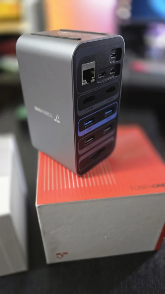 Tobenone USB-C Docking Station - photo 2