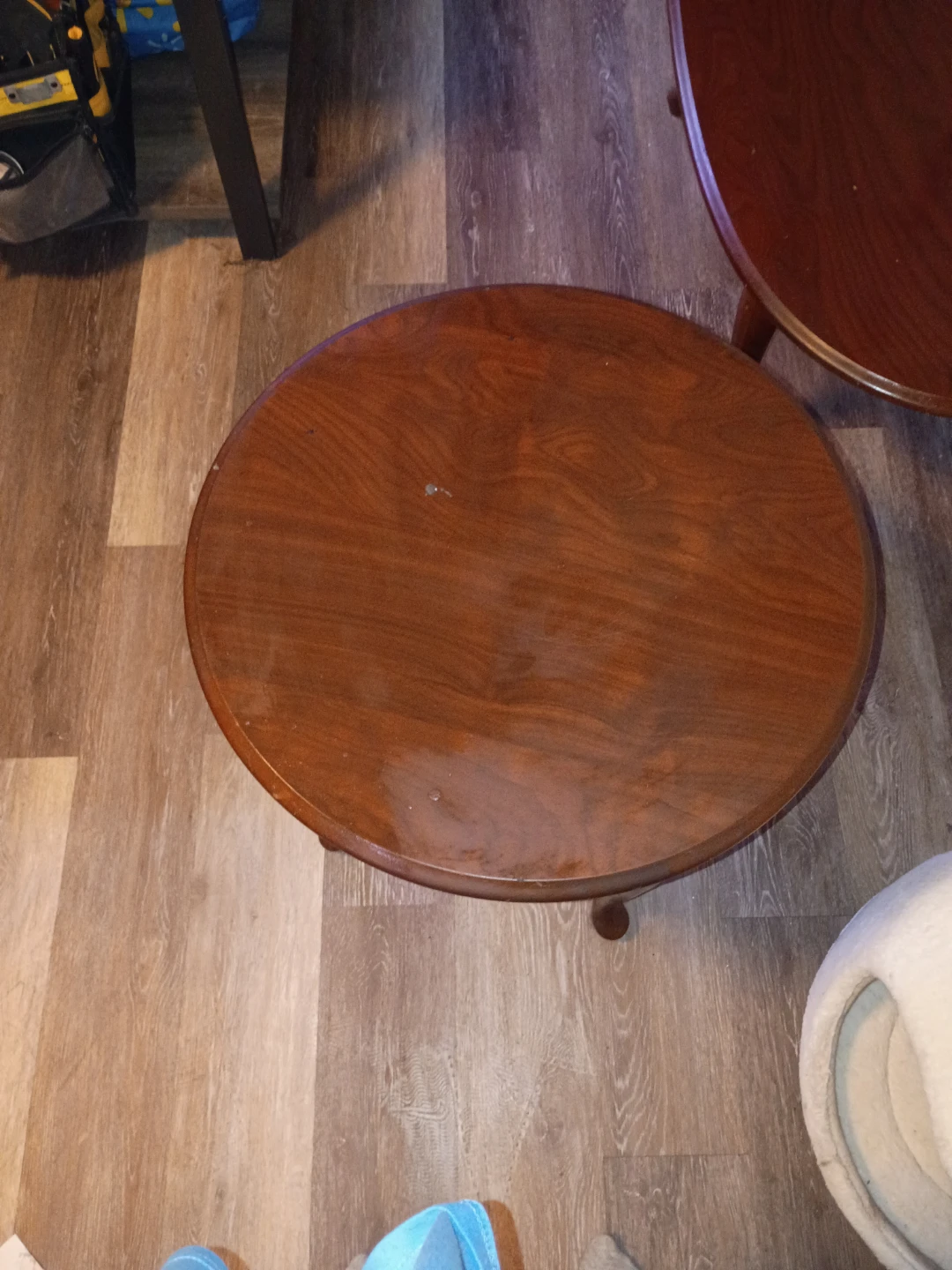 Oval Wood Coffee Table - photo 2