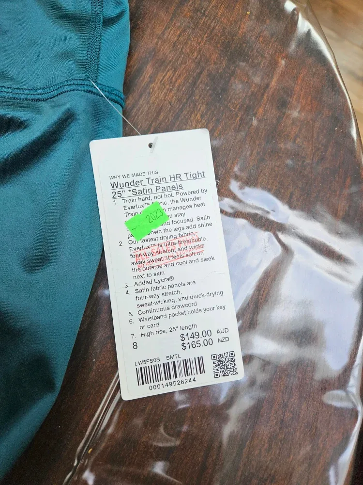 Lululemon Wunder Train HR Tight 25" Size 8 image indicator(5)