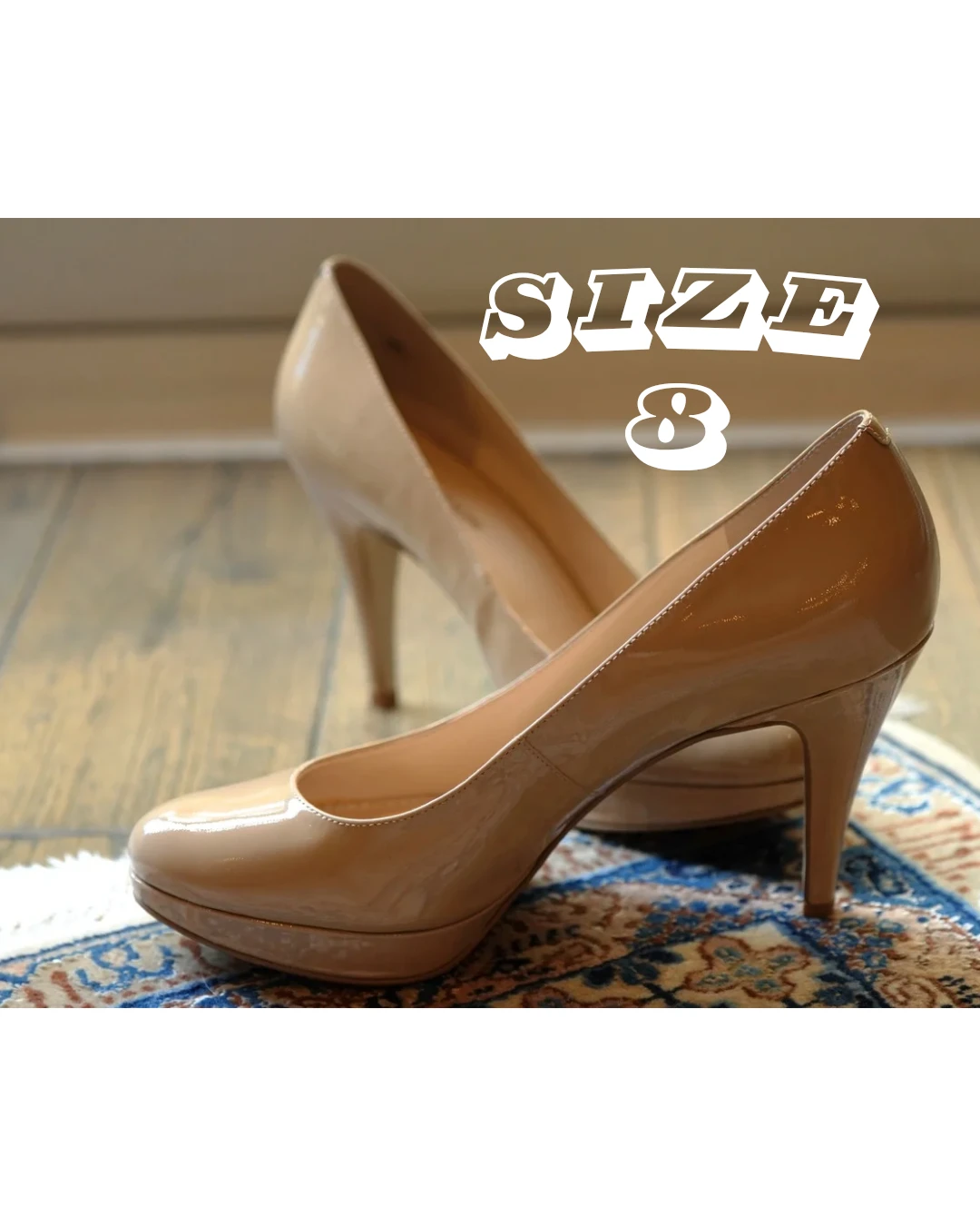 Nude patent leather heels - Size 8