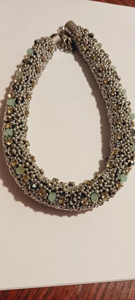 Beautiful Holiday Sparkling Statement Necklace