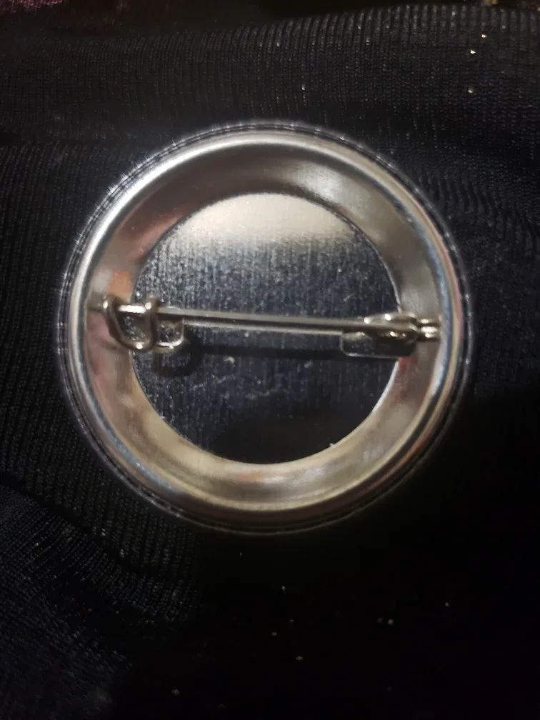 Evolution New York City Skull Button image indicator(2)